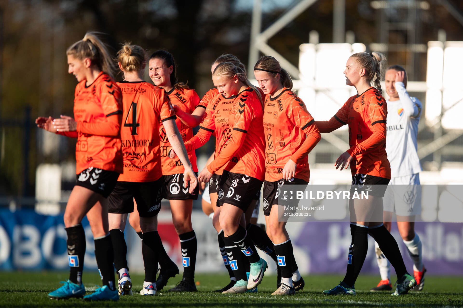 Kristianstads Mathilde Janzen jublar med lagkamrater
