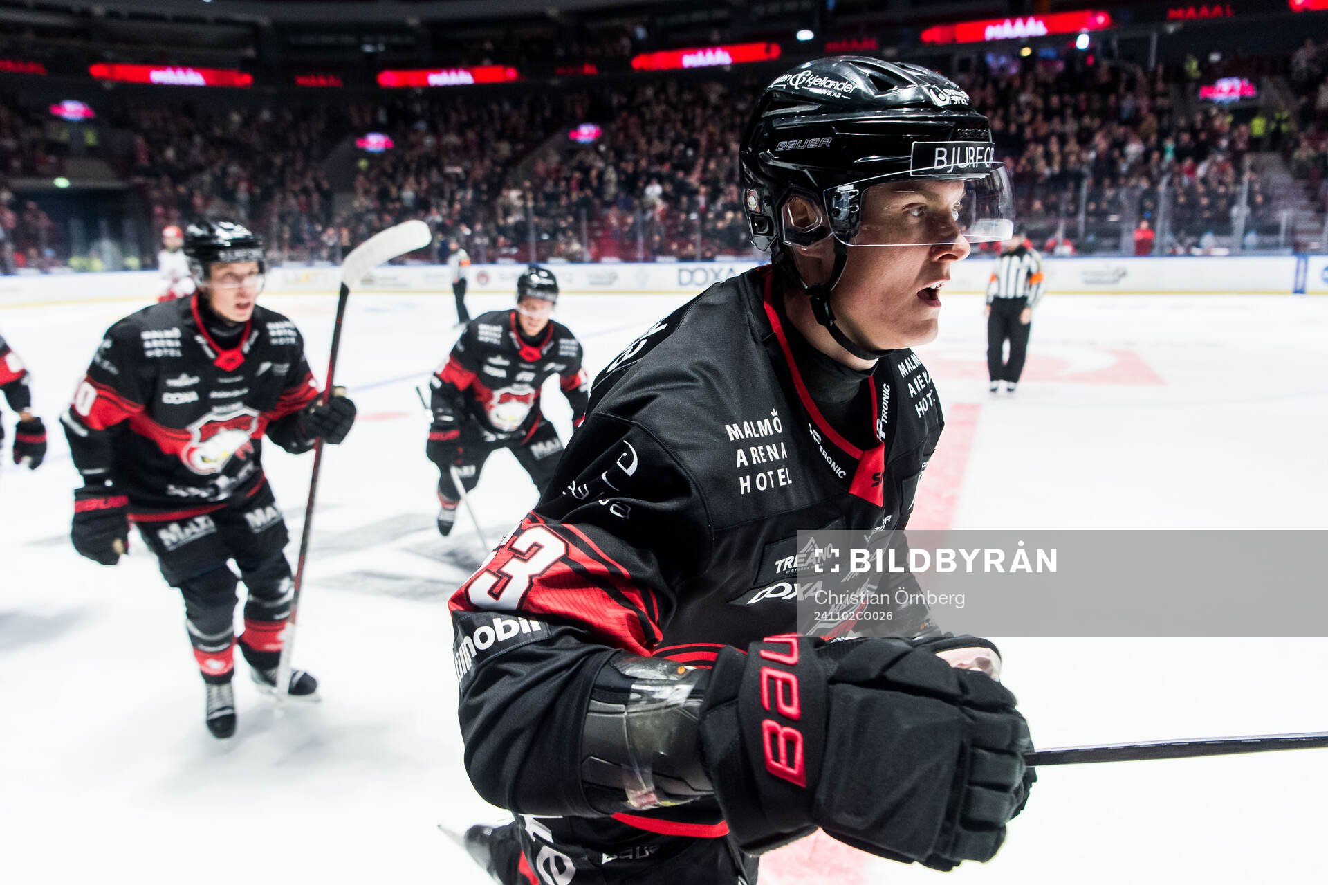 Malmö Redhawks Fredrik Händemark jublar