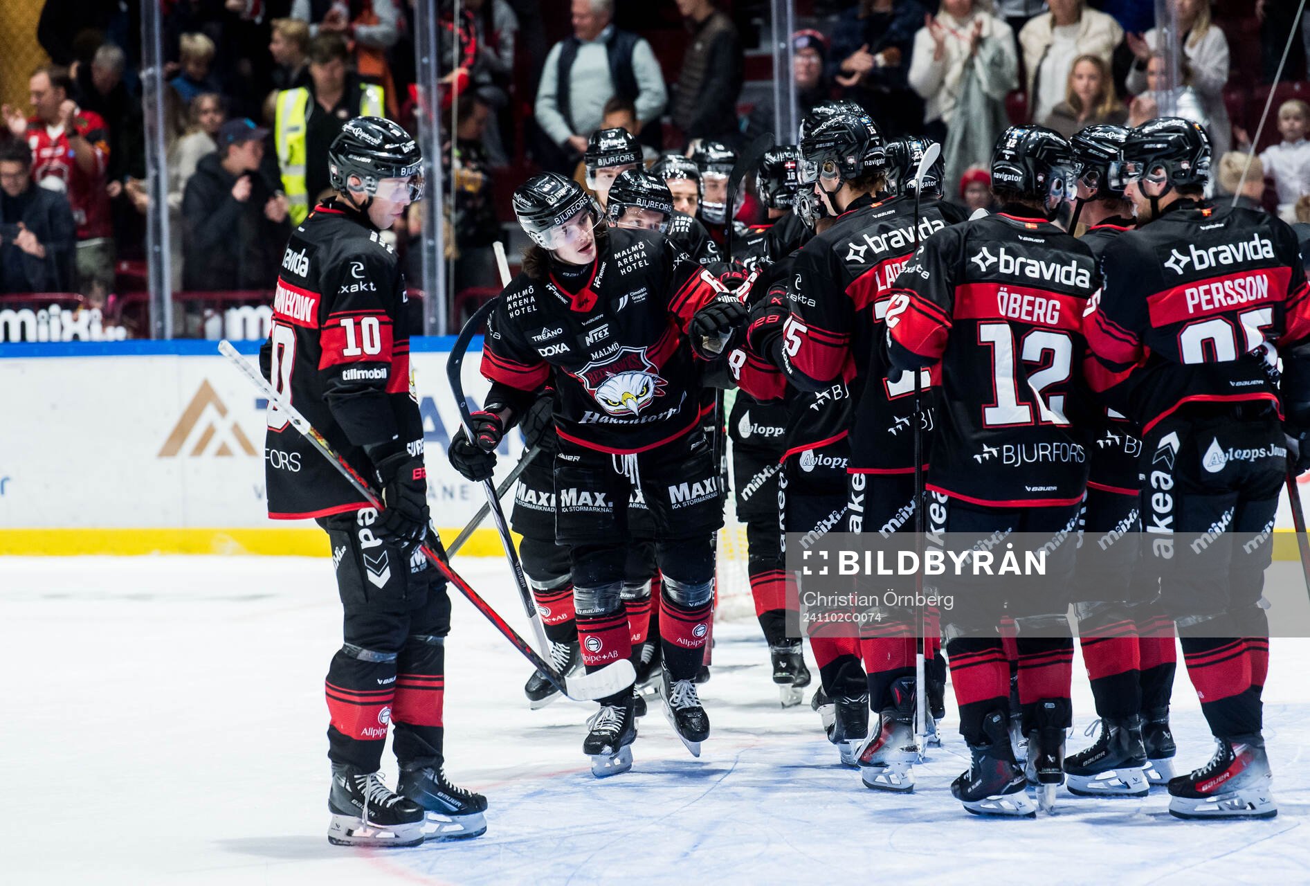 Malmö Redhawks Dominik Badinka jublar