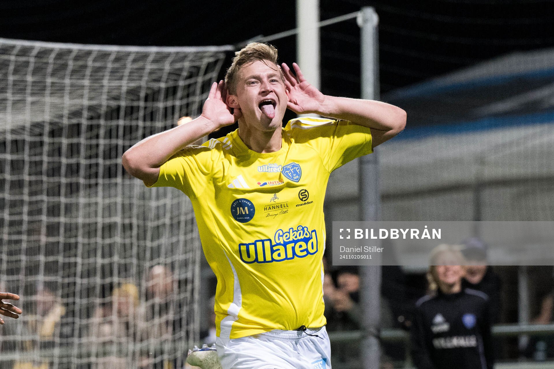 Falkenbergs FFs Noel Hansson jublar
