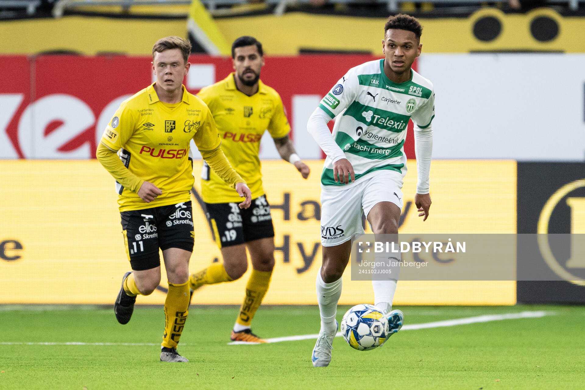 Elfsborgs Eggert Aron Gudmundsson och Västerås Mattéo