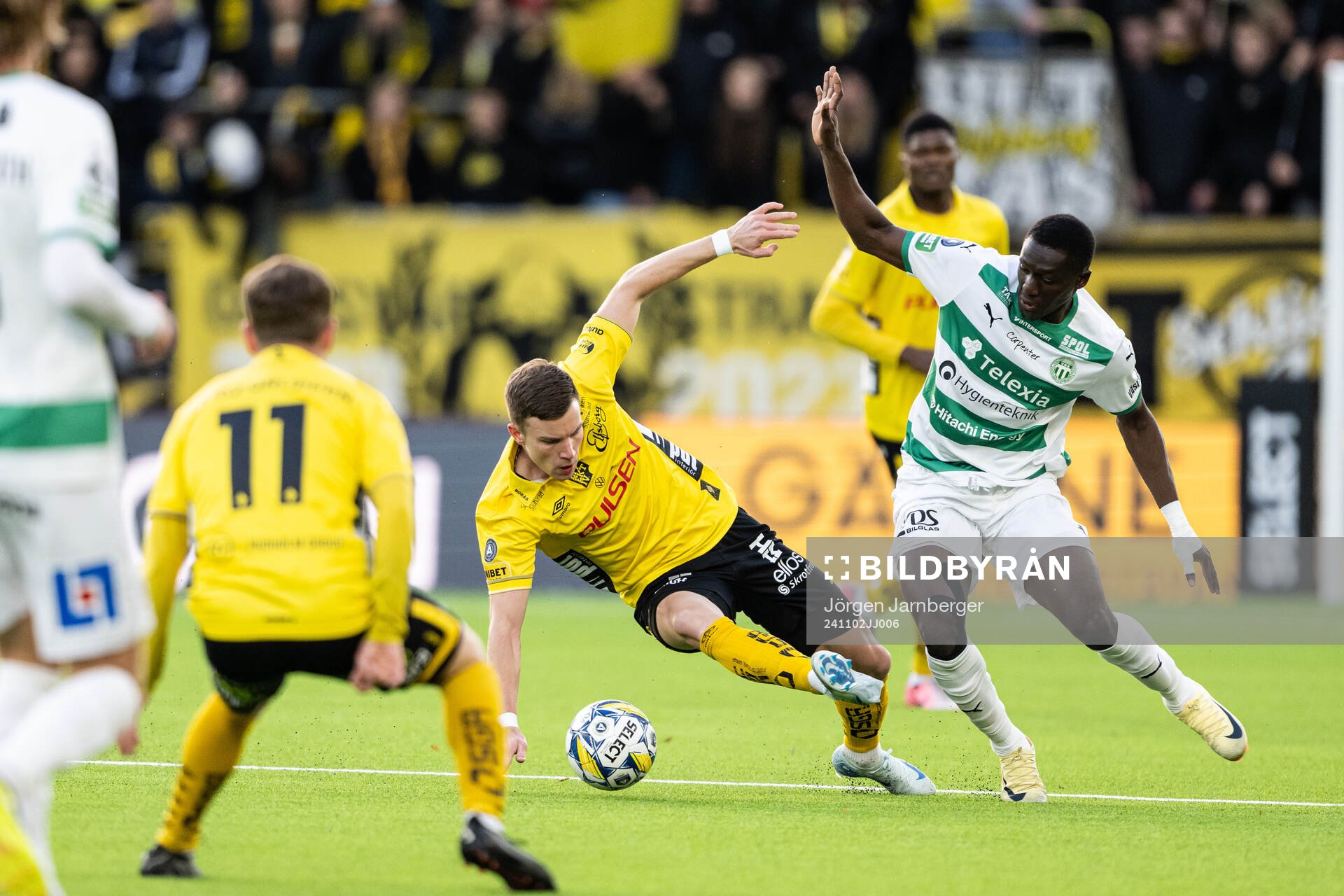 Elfsborgs Andri Fannar Baldursson och Västerås Ibrahim