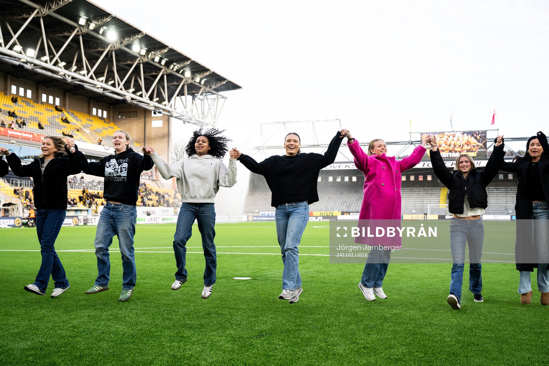 Elfsborgs damlag hyllades innan fotbollsmatchen i Allsvenskan mellan Elfsborg och Västerås den 2 november 2024 i Borås. 