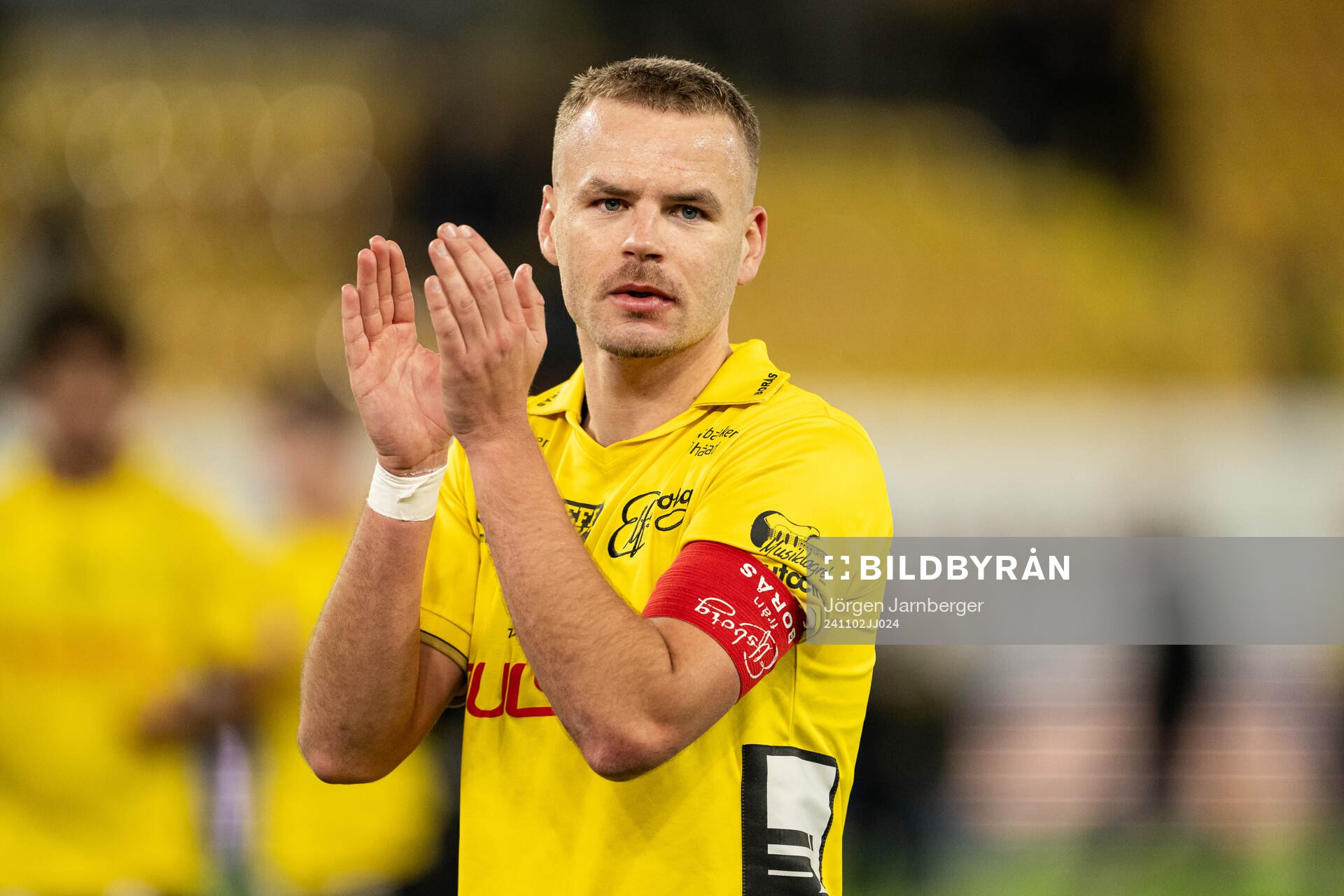 Elfsborgs Gustav Henriksson jublar efter fotbollsmatchen i Allsvenskan mellan Elfsborg och Västerås den 2 november 2024 i Borås. 