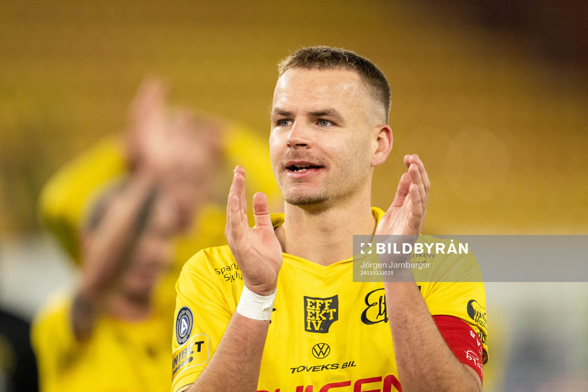 Elfsborgs Gustav Henriksson jublar efter fotbollsmatchen i Allsvenskan mellan Elfsborg och Västerås den 2 november 2024 i Borås. 