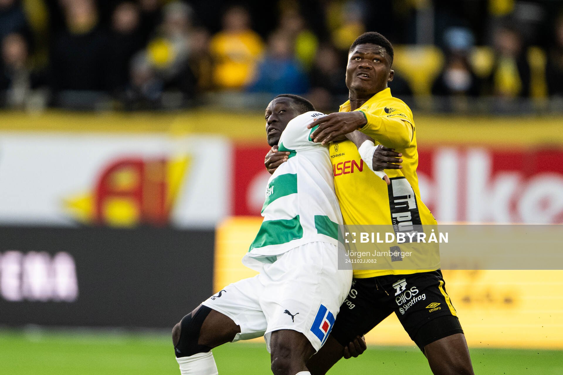 Västerås Ibrahim Yalatif Diabate och Elfsborgs Terry Yegbe