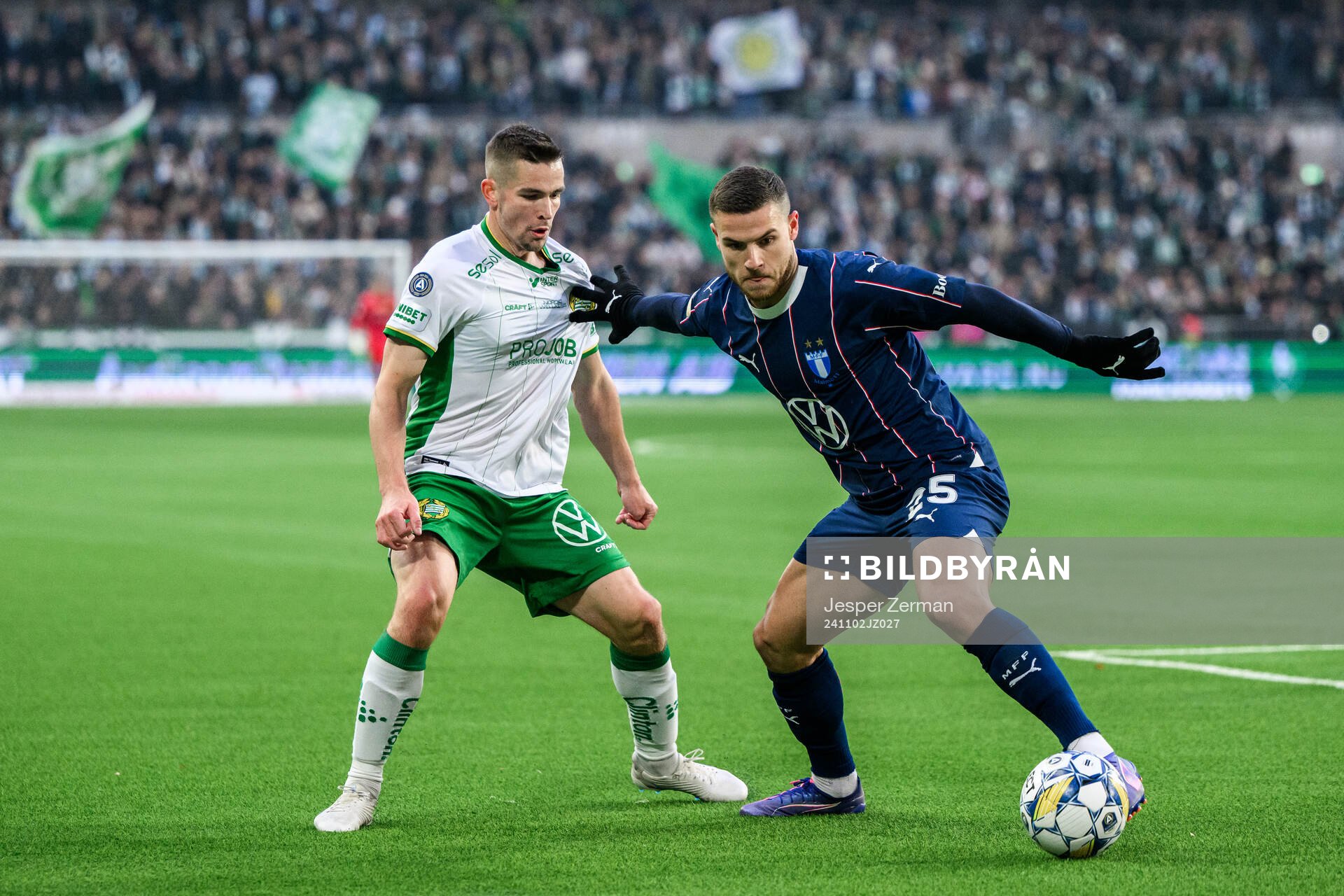 Hammarbys Oscar Johansson Schellhas och Malmö FFs Gabriel