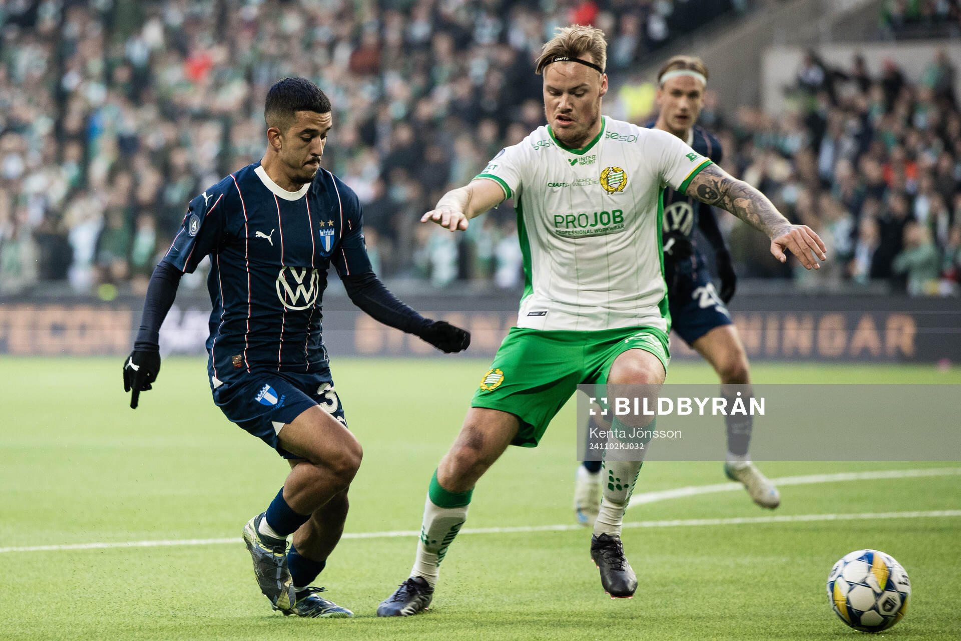 Malmö FFs Zakaria Loukili och Hammarbys Victor Eriksson