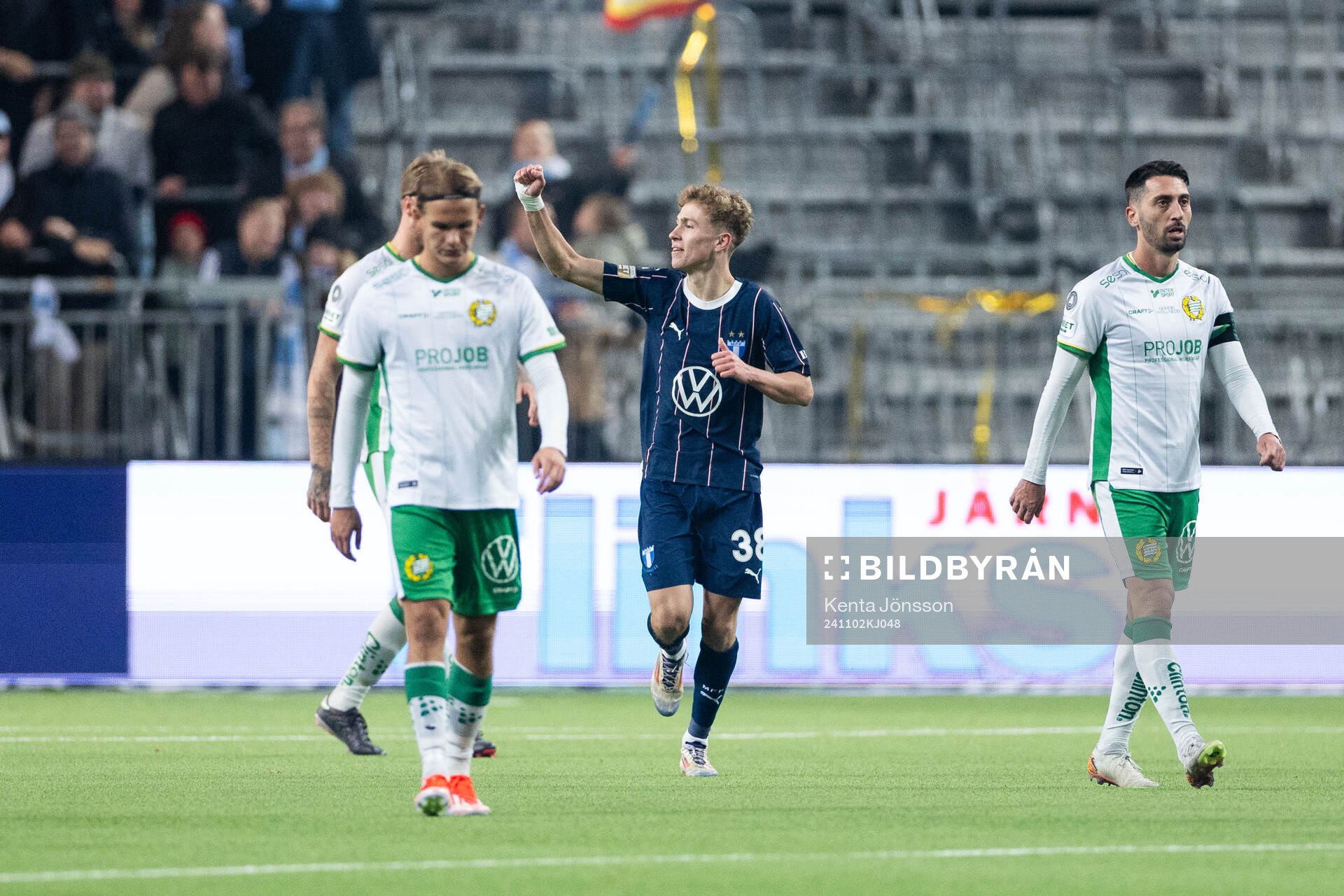 Malmö FFs Hugo Bolin jublar