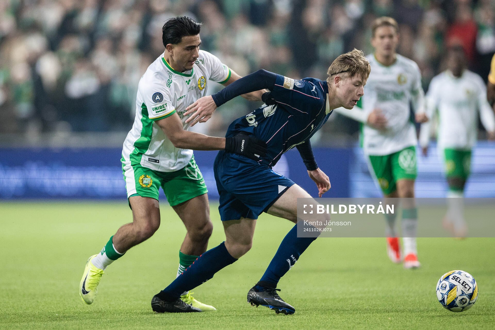 Hammarbys Jusef Erabi och Malmö FFs Nils Zätterström