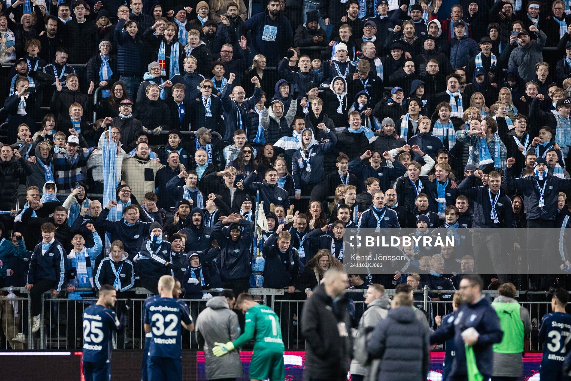 Malmö FFs supportrar och spelare jublar