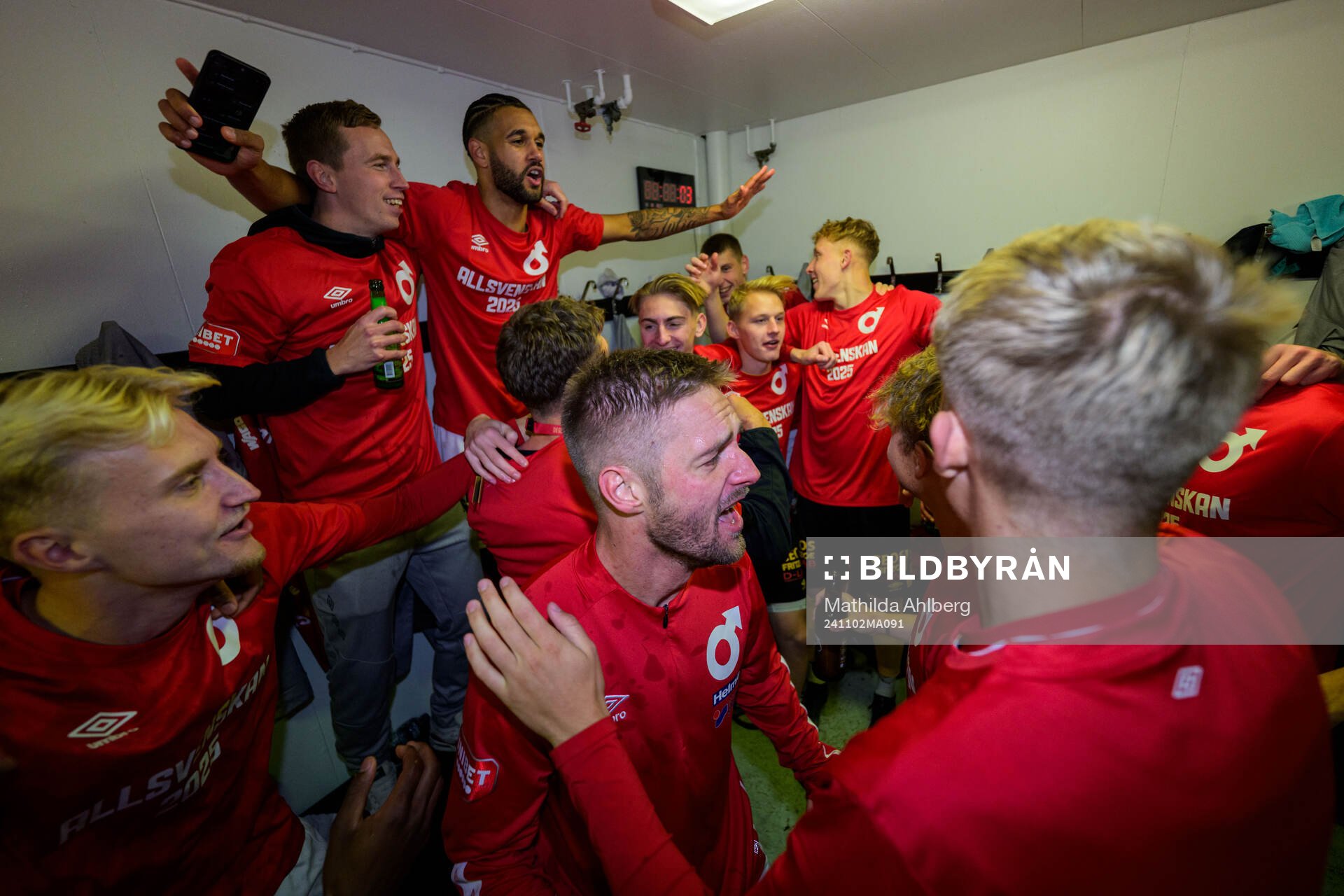 Degerfors Johan Mårtensson jublar