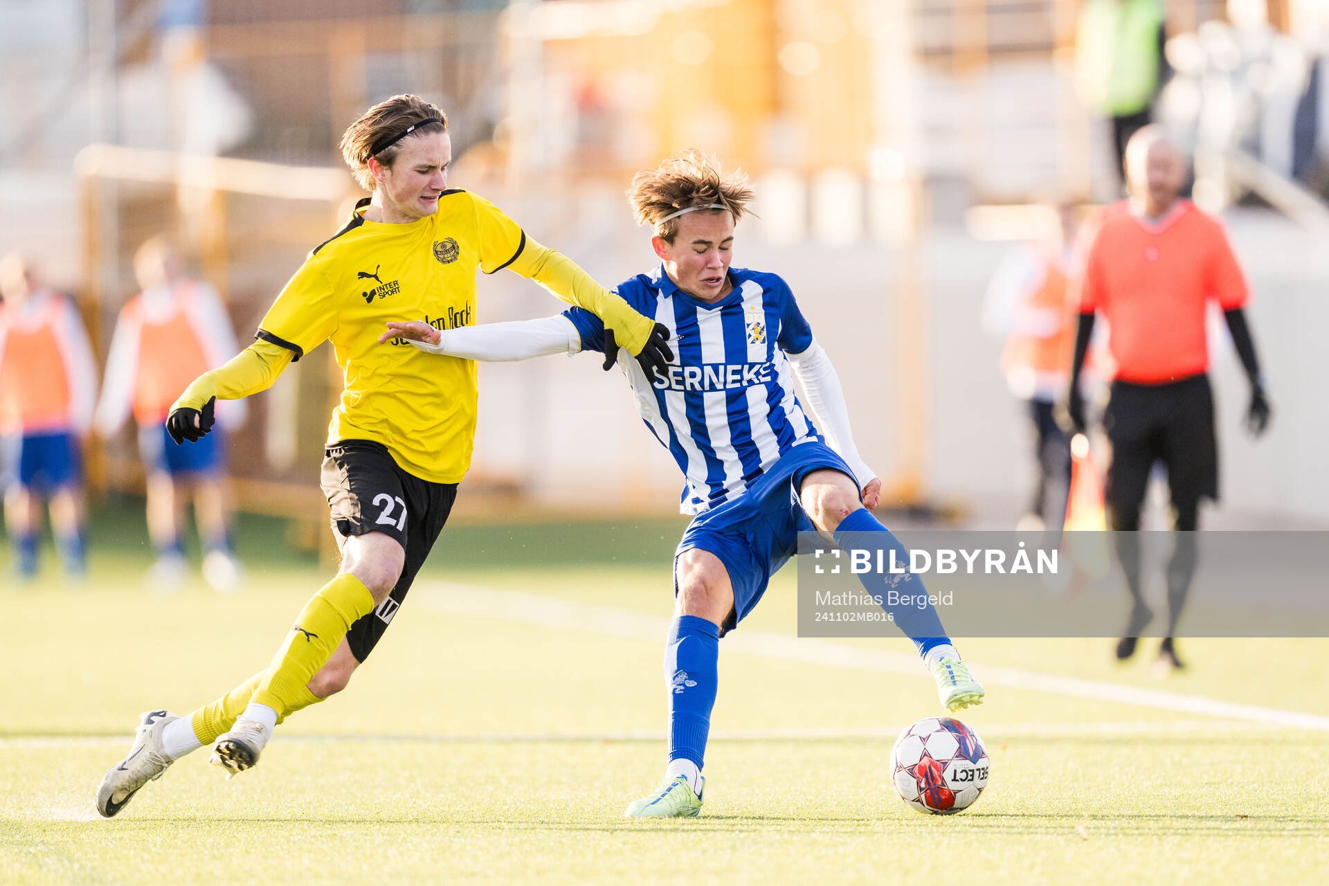 Mjällbys Ludvig Andersson och IFK Göteborgs Melwin Hedman