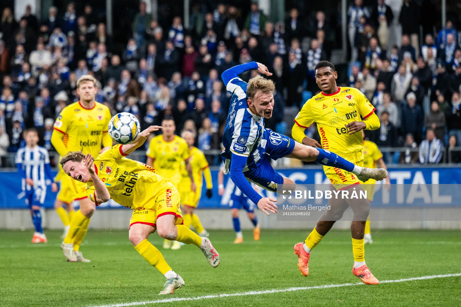 Kalmars Johan Karlsson och IFK Göteborgs Laurs Skjellerup