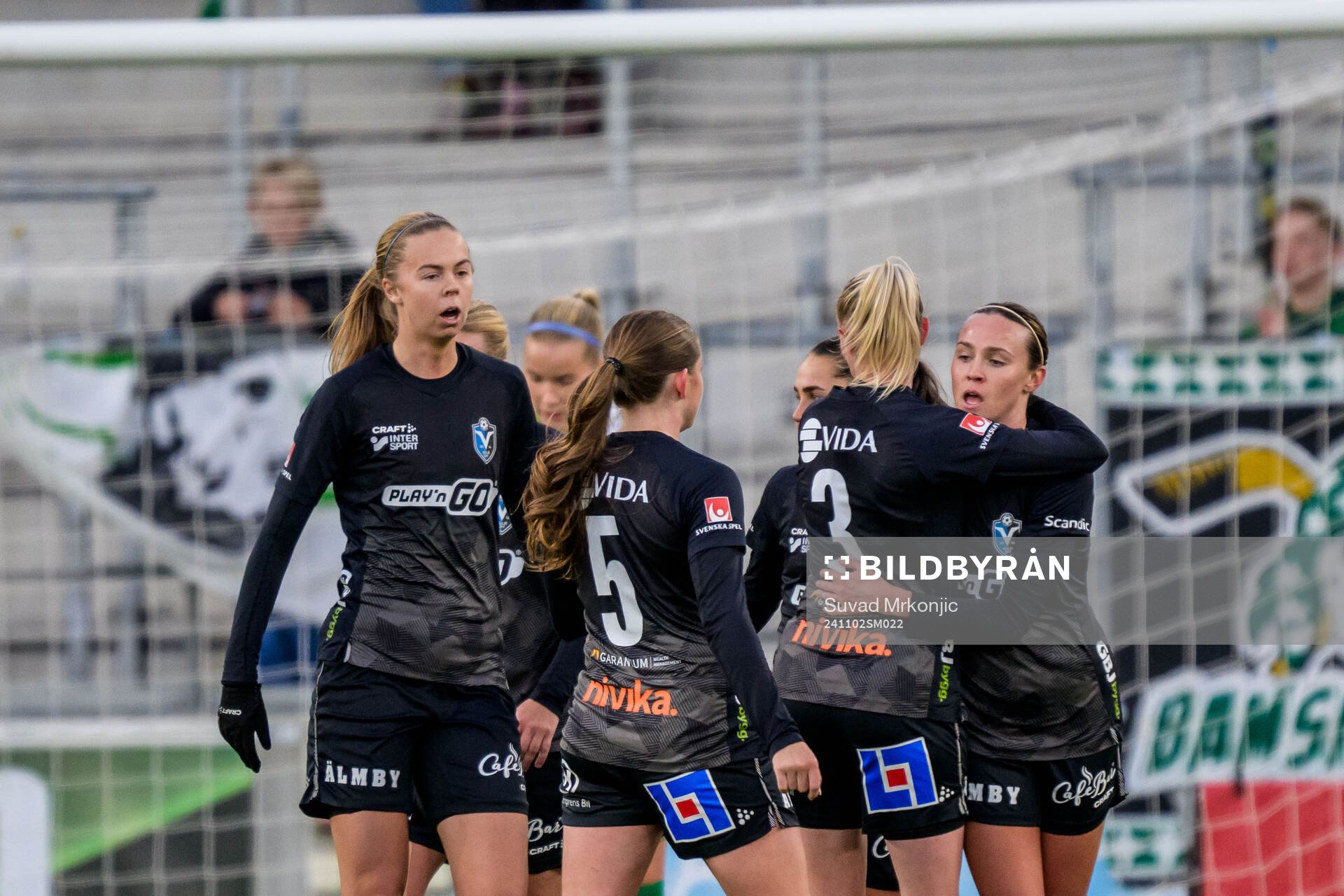 Växjö DFFs Larkin Russel jublar