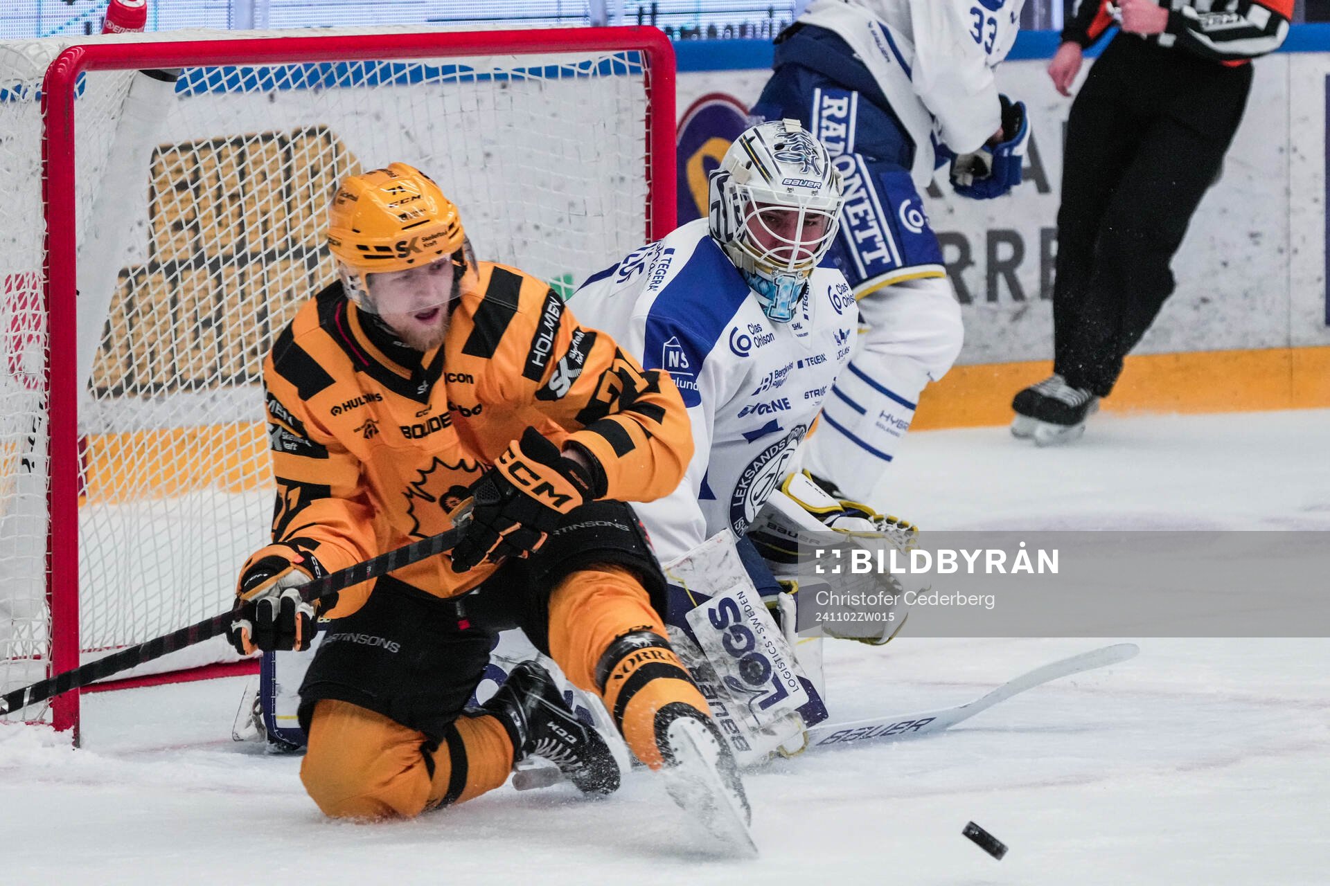 Skellefteås Jonathan Davidsson och Leksands målvakt
