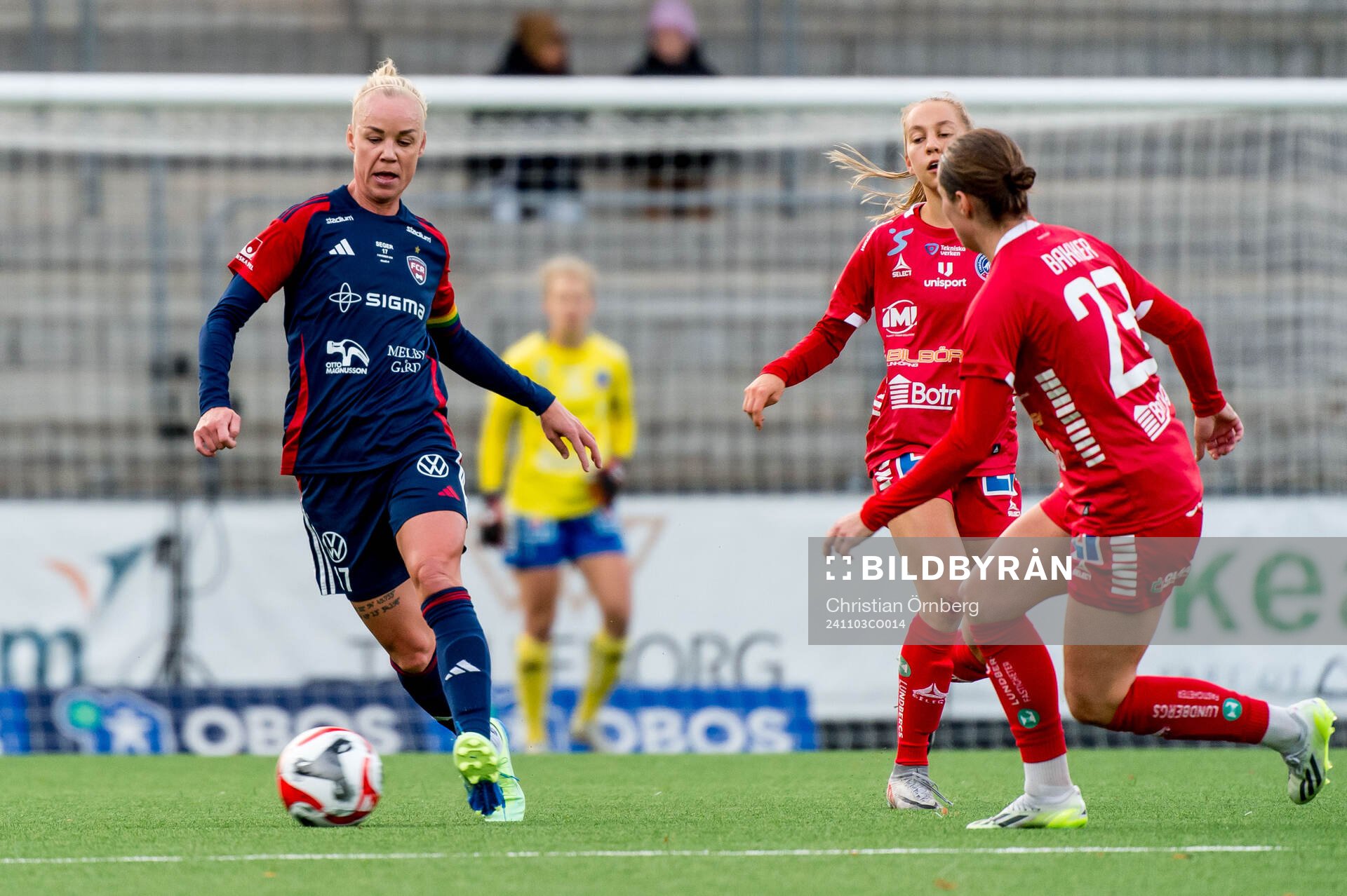 Rosengårds Caroline Seger och Linköpings Eshly Bakker