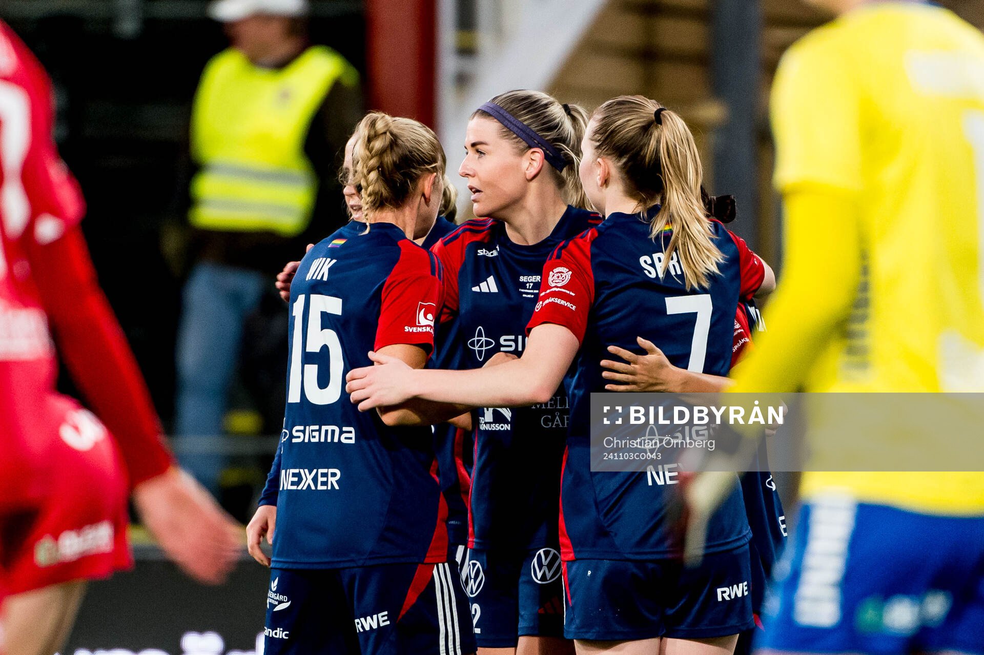 Rosengårds Olivia Schough jublar