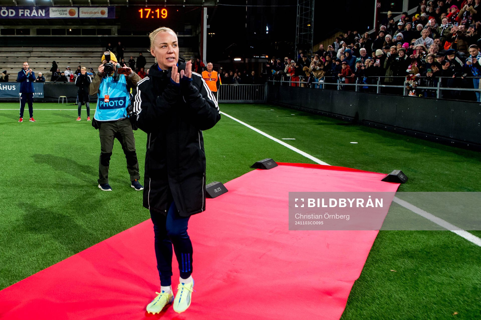 Rosengårds Caroline Seger hyllas av publien