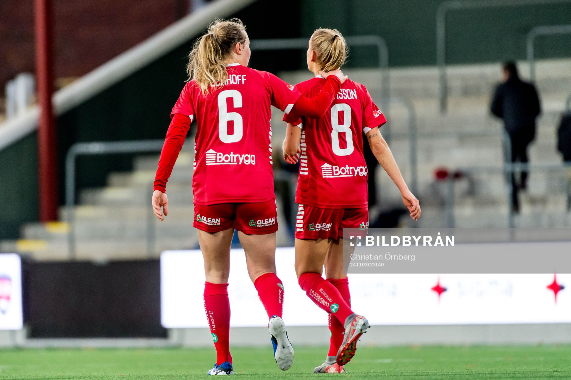Linköpings Noor Hoelsbrekken Eckhoff och Sara Eriksson