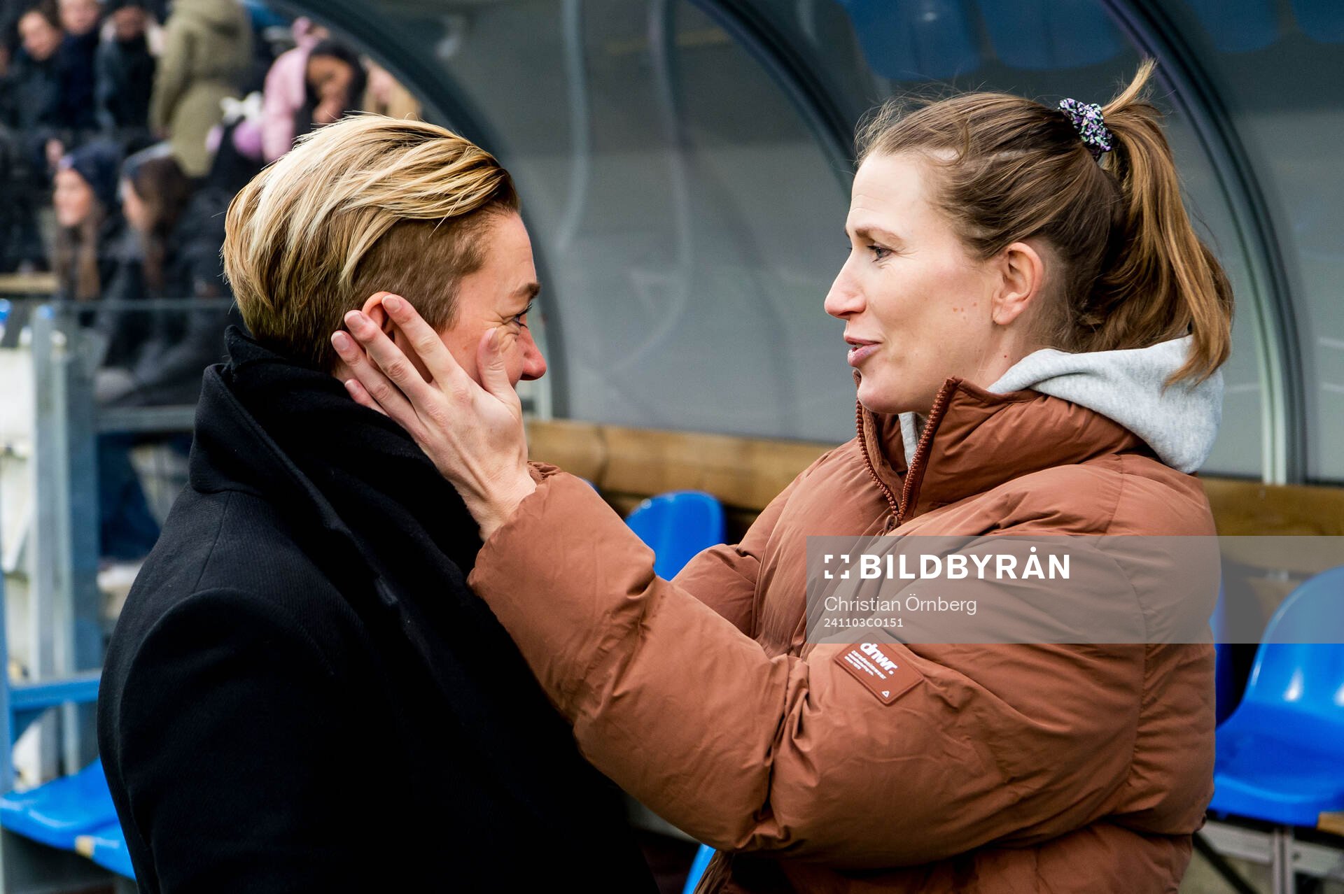 Rosengårds sportchef Therese Sjögran och Emma Berglund