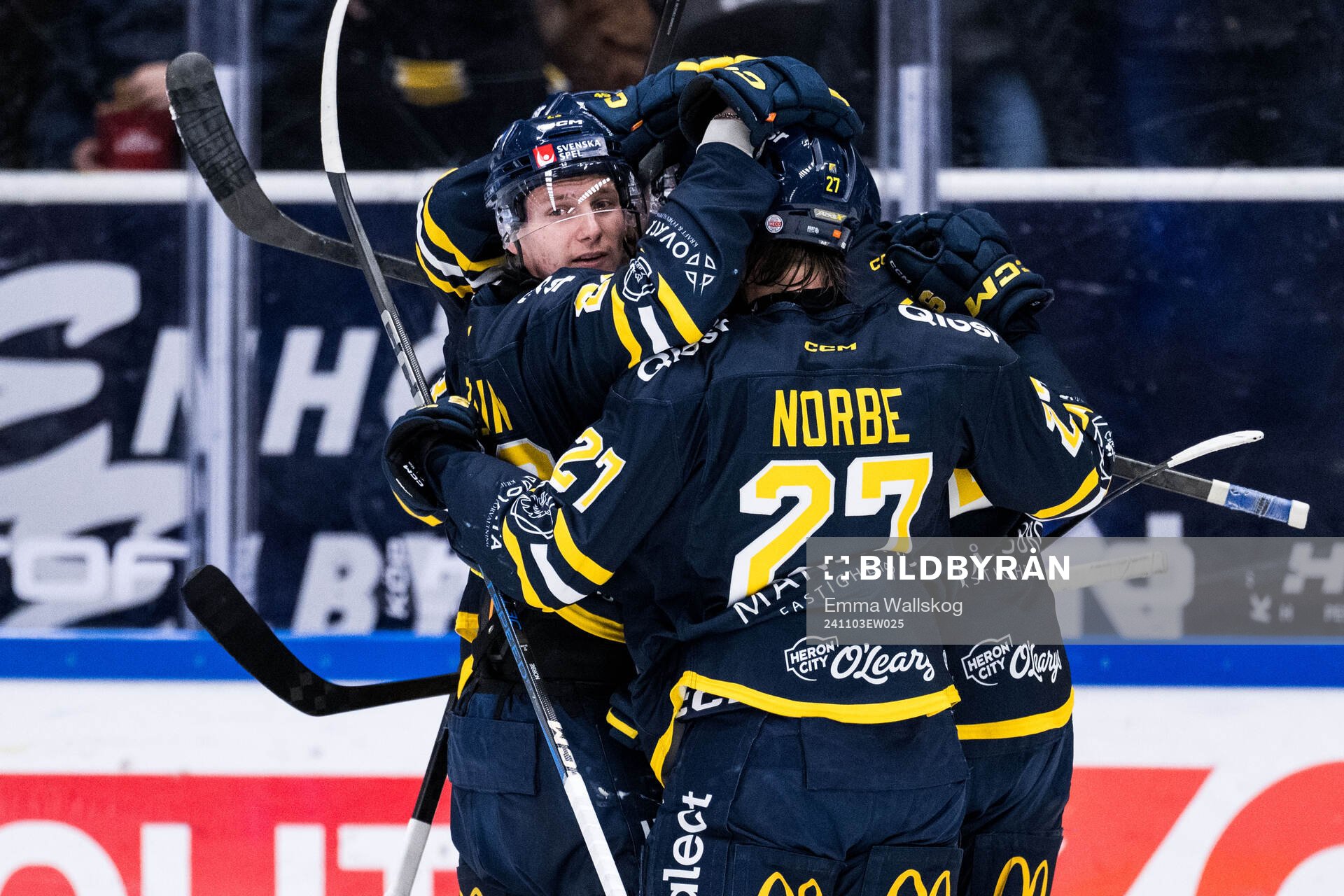 Södertäljes Nicolai Meyer jublar