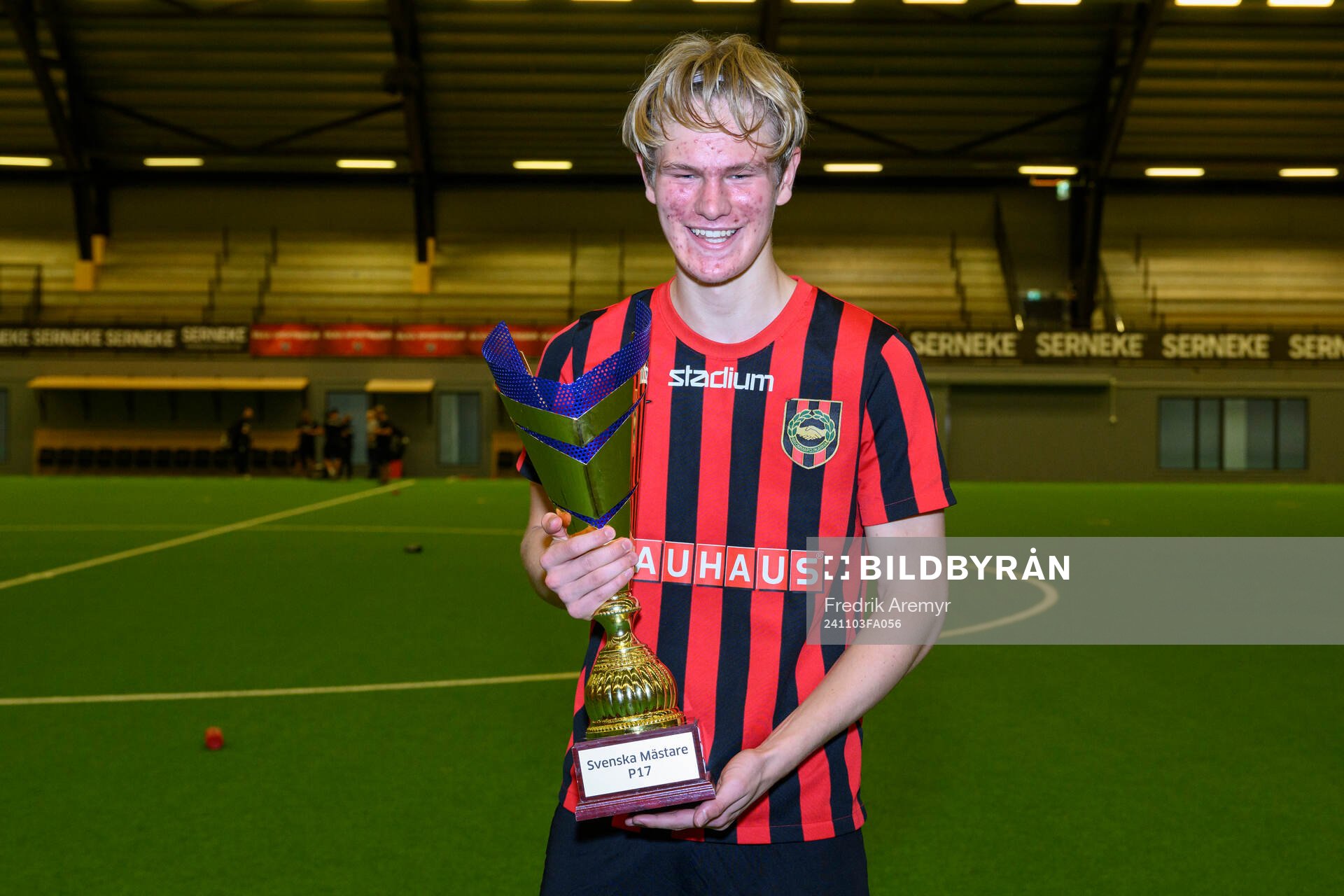 Brommapojkarnas Jacob Ringqvist jublar