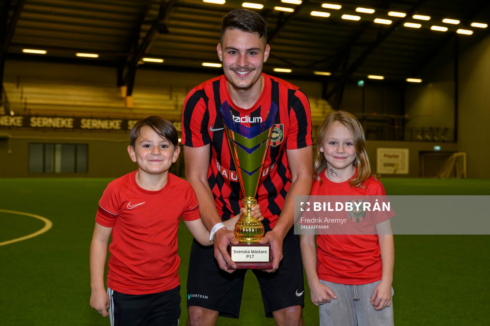 Brommapojkarnas spelare jublar