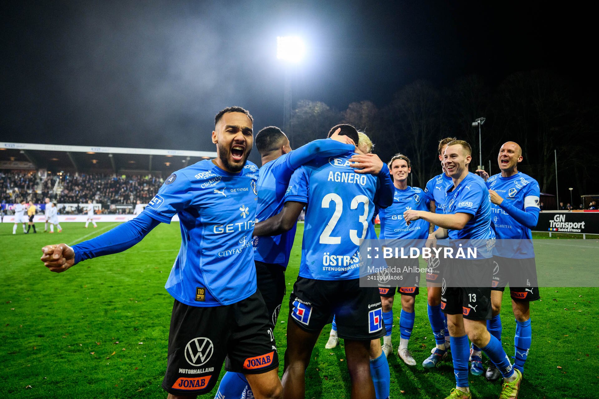 Halmstads Yannick Agnero jublar