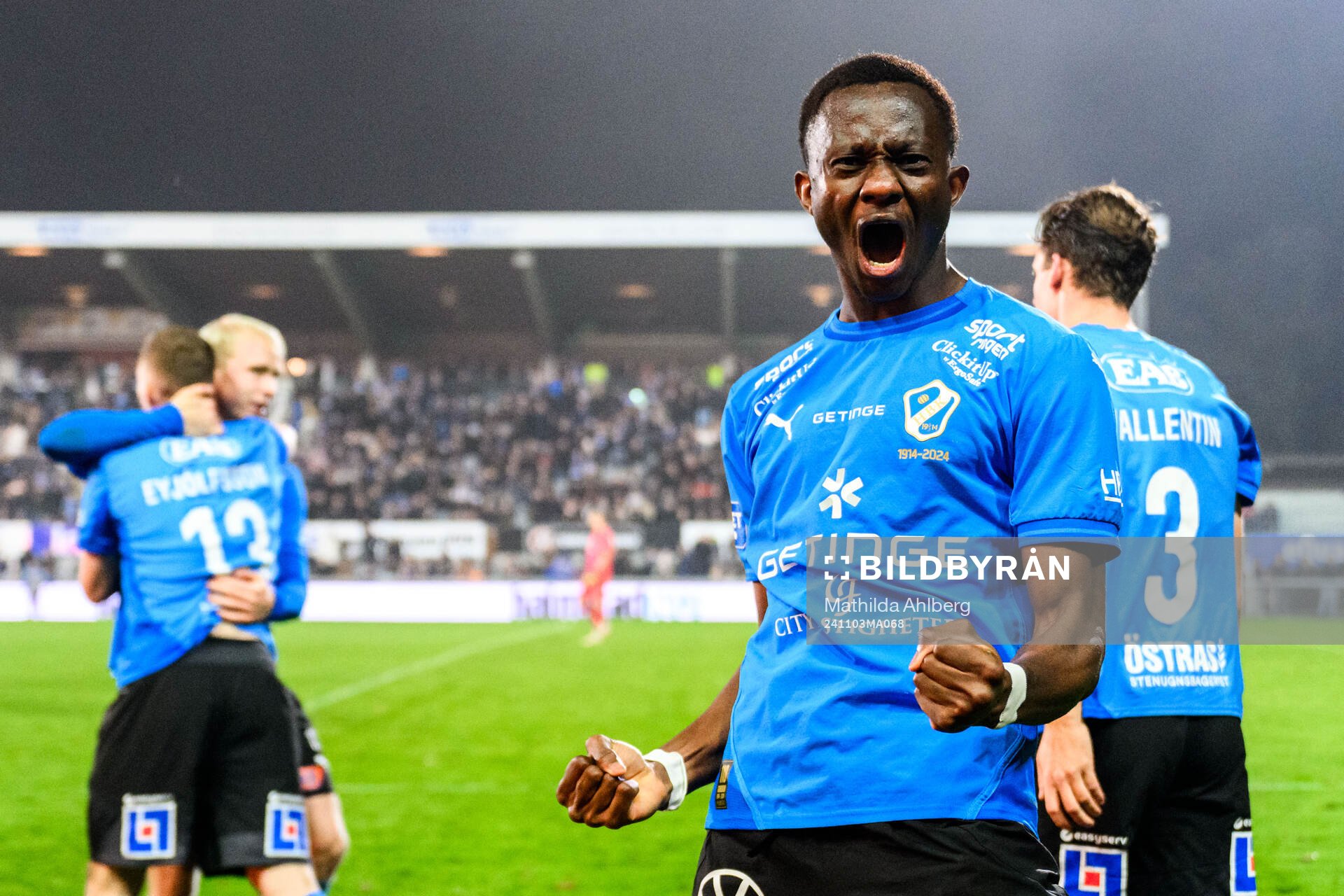 Halmstads Yannick Agnero jublar