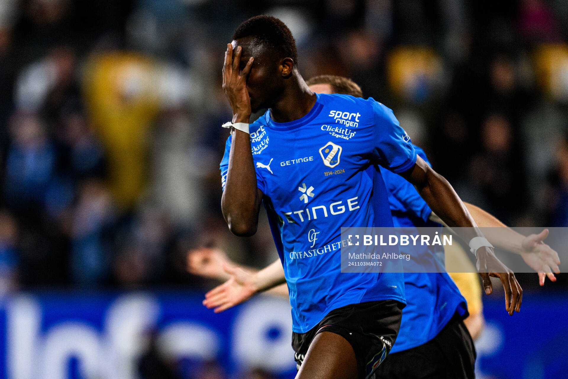 Halmstads Yannick Agnero jublar