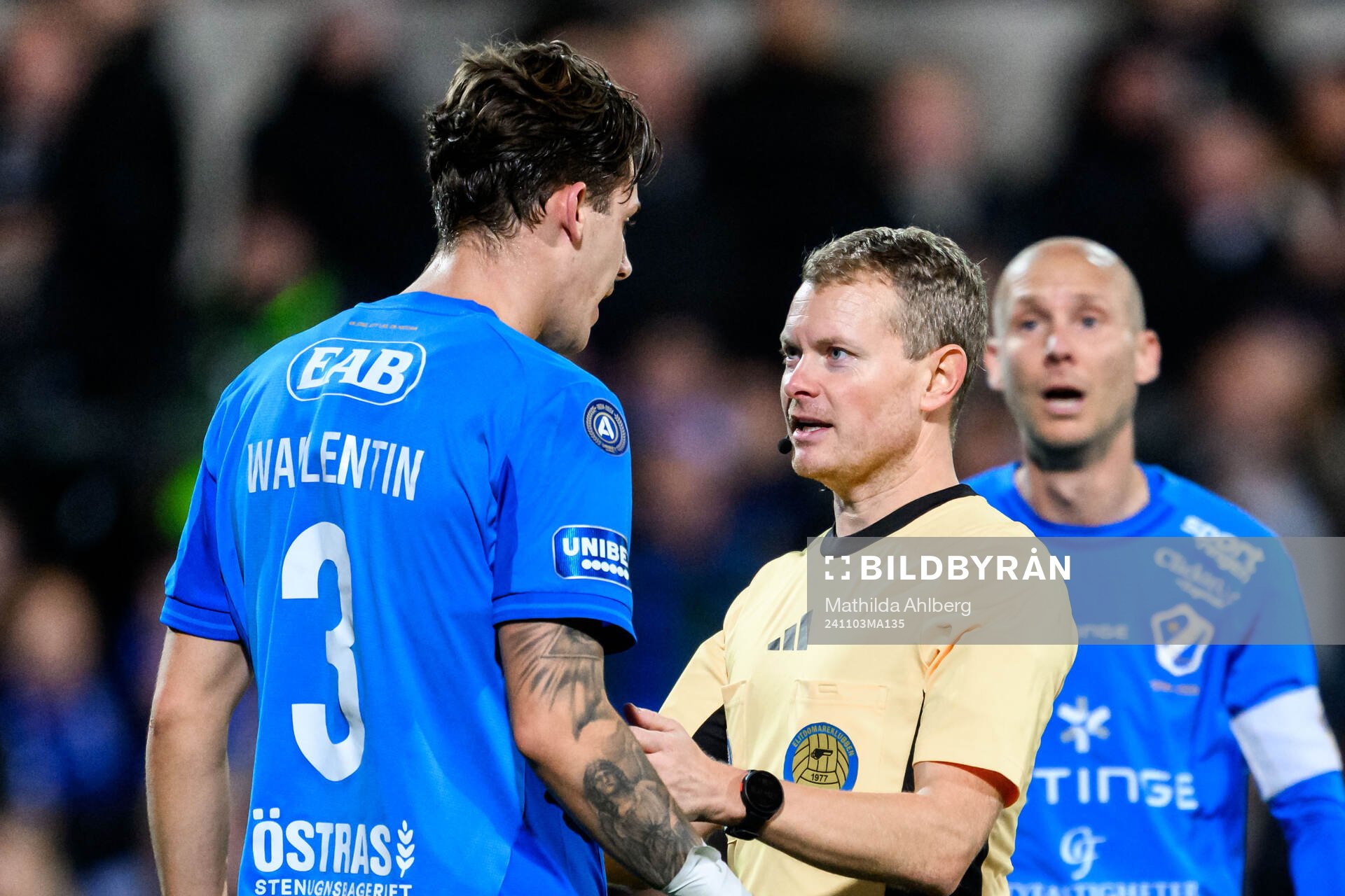 Halmstads Gabriel Wallentin och Domare Fredrik Klitte