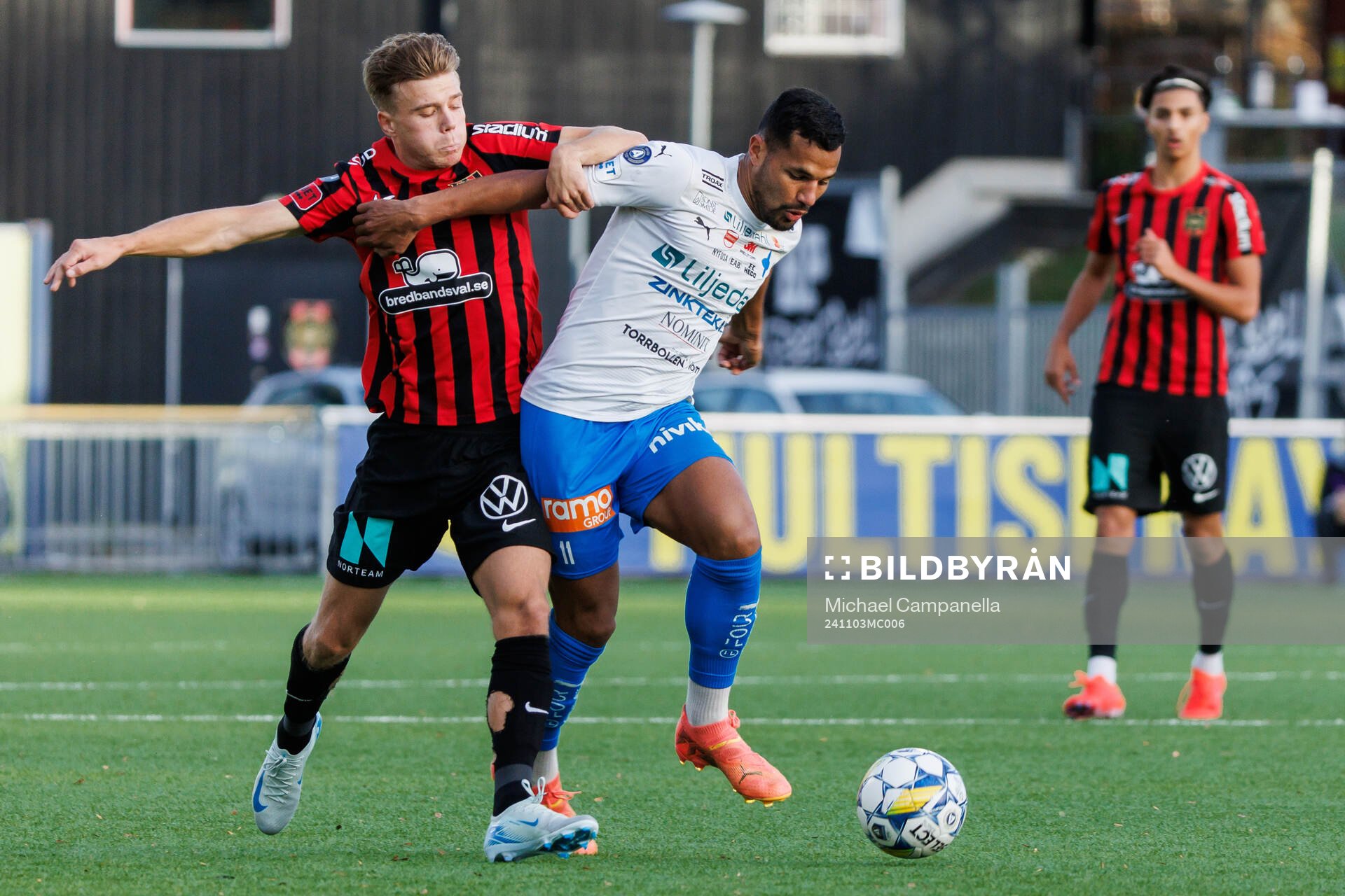 Brommapojkarnas Wilmer Odefalk och Värnamos Wenderson