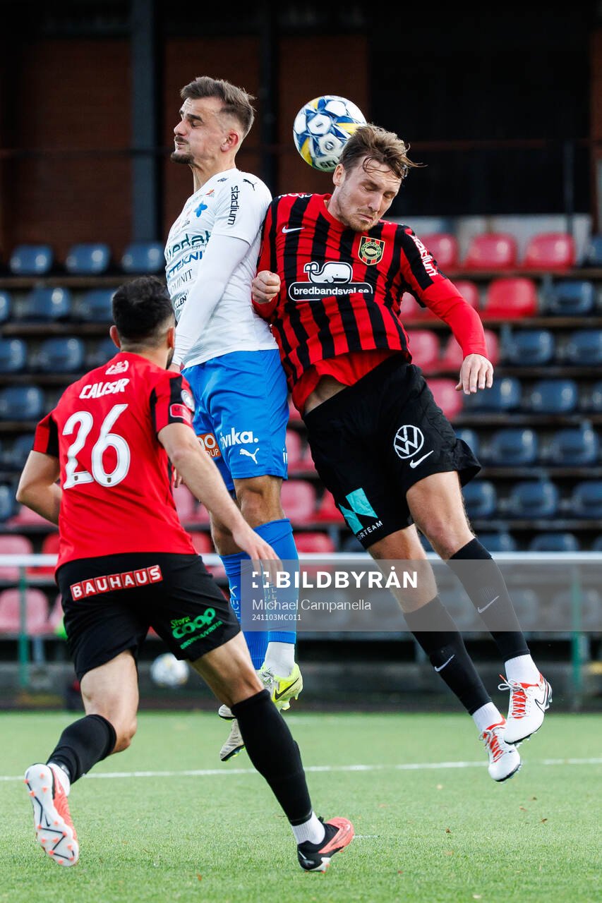 Värnamos Ajdin Zeljkovic och Brommapojkarnas Alexander