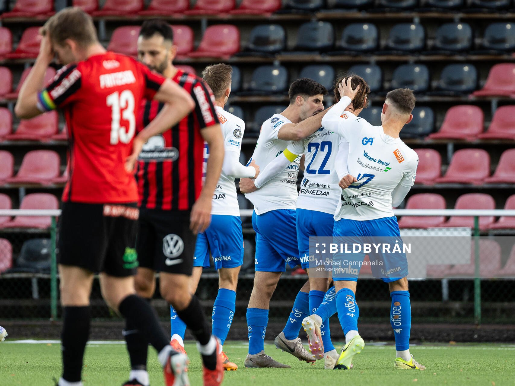 Värnamos Simon Thern jublar