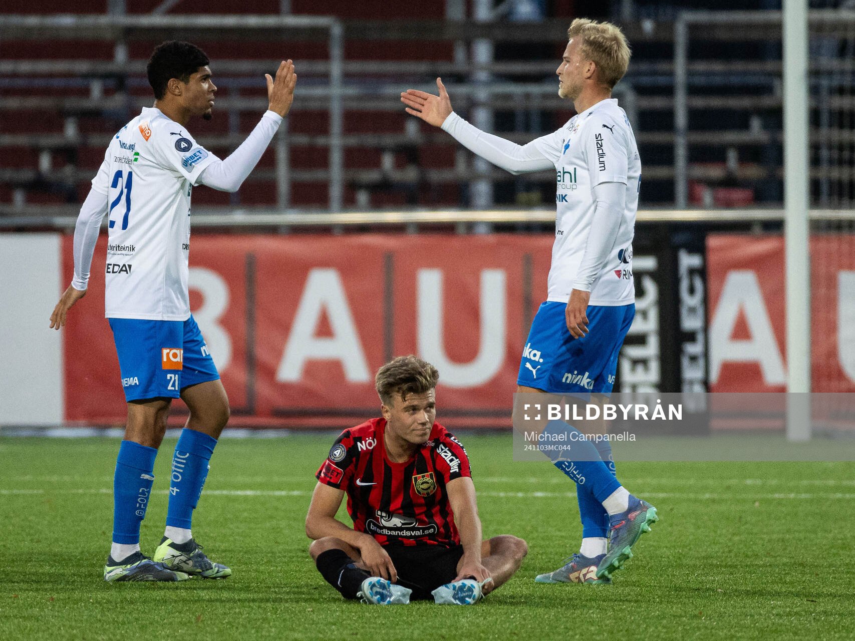 Brommapojkarnas Wilmer Odefalk deppar