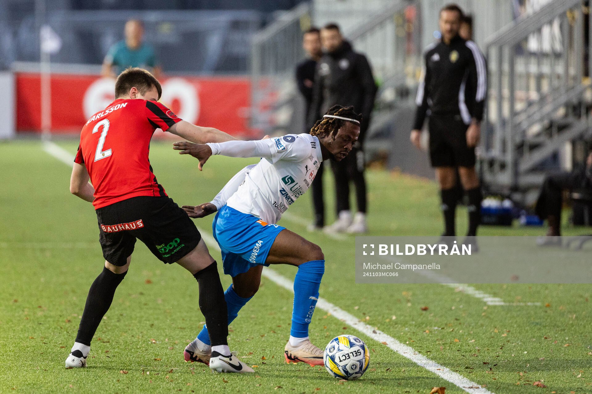 Brommapojkarnas Hlynur Freyr Karlsson och Värnamos Frank