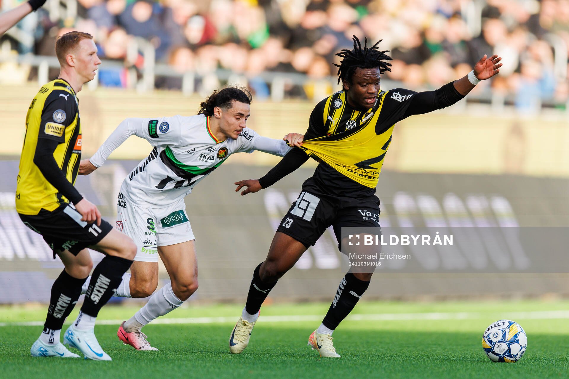 GAIS Amin Boudri och Häckens Jeremy Agbonifo