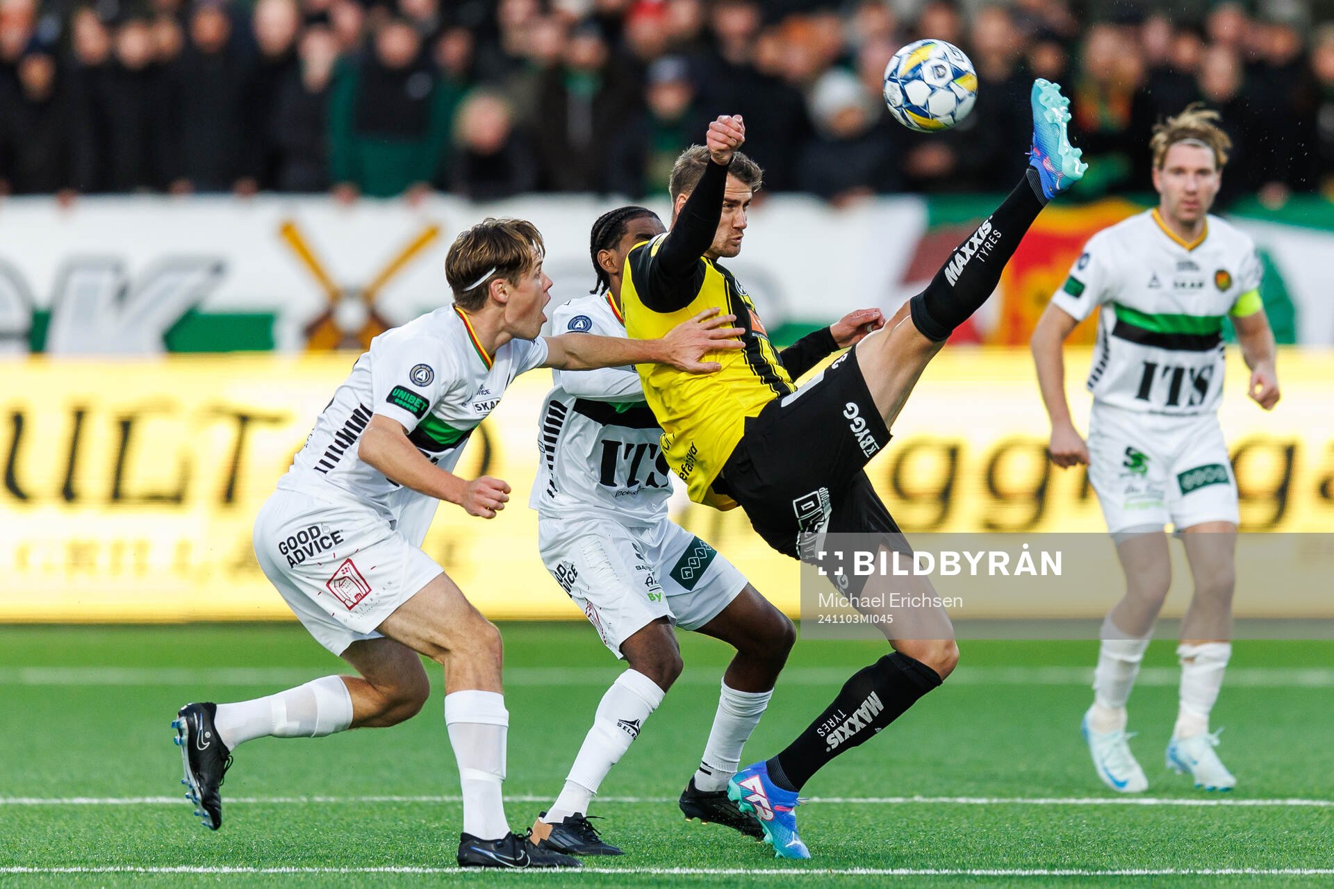 GAIS Axel Henriksson och Harun Ibrahim mot Häckens Johan