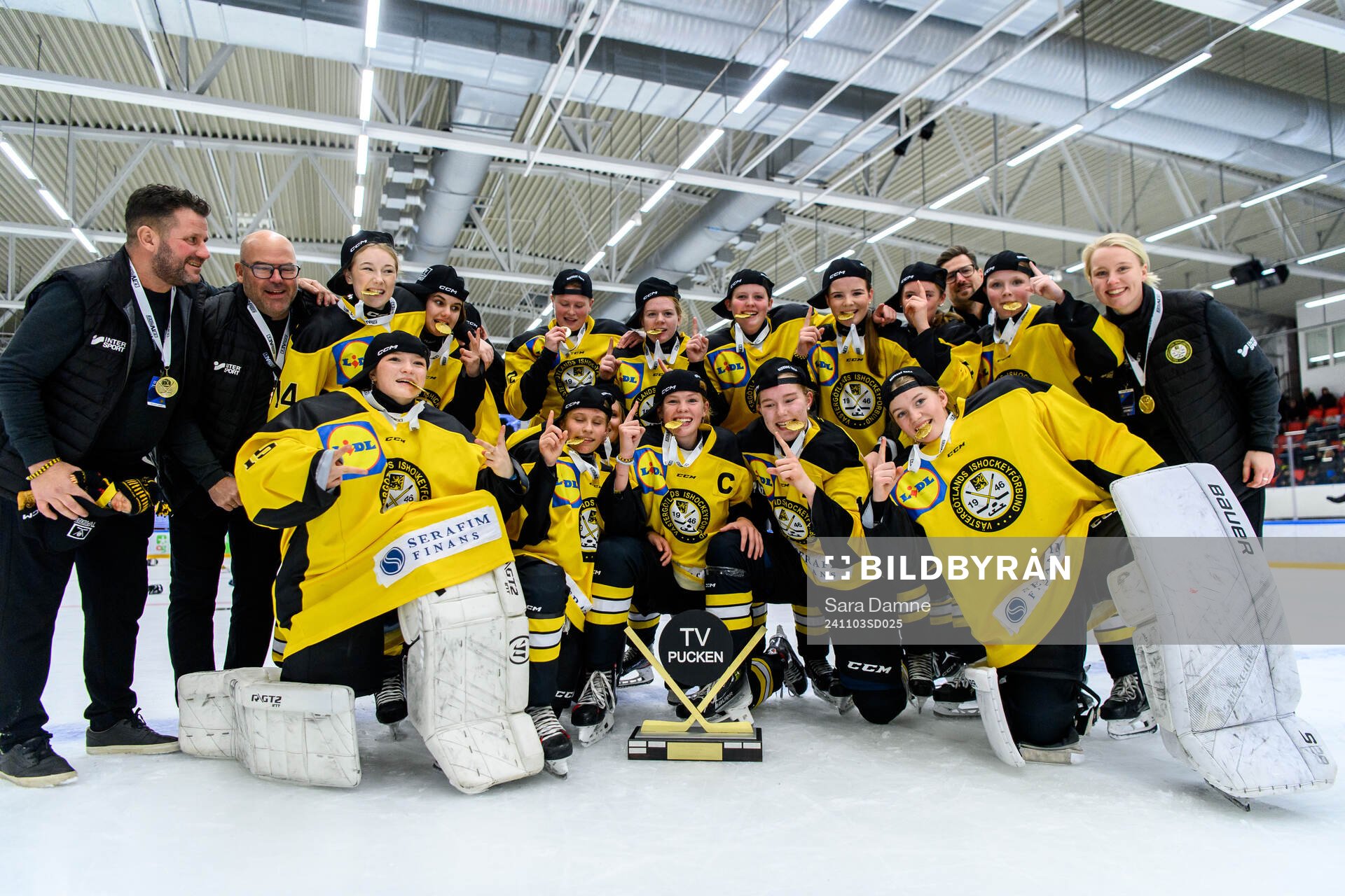 Västergötlands spelare jublar