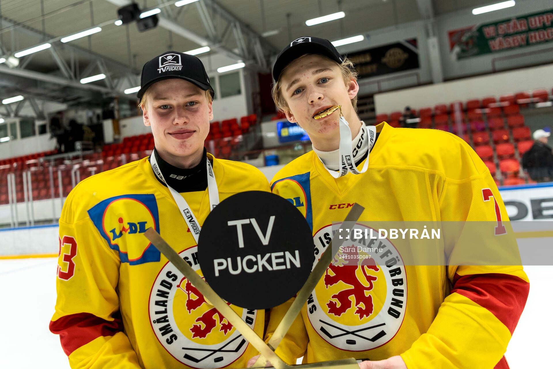Smålands Alexander Thunblom och Sigge Stoltz jublar