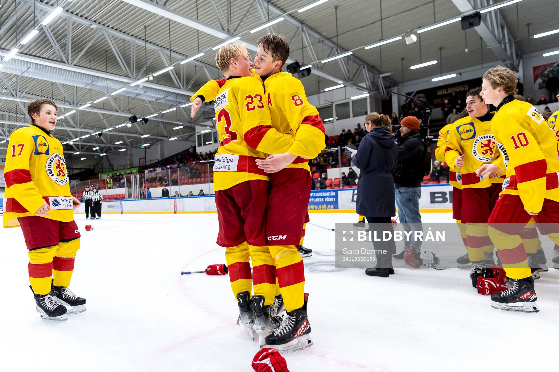 Smålands Alexander Thunblom och Josef Krantz jublar