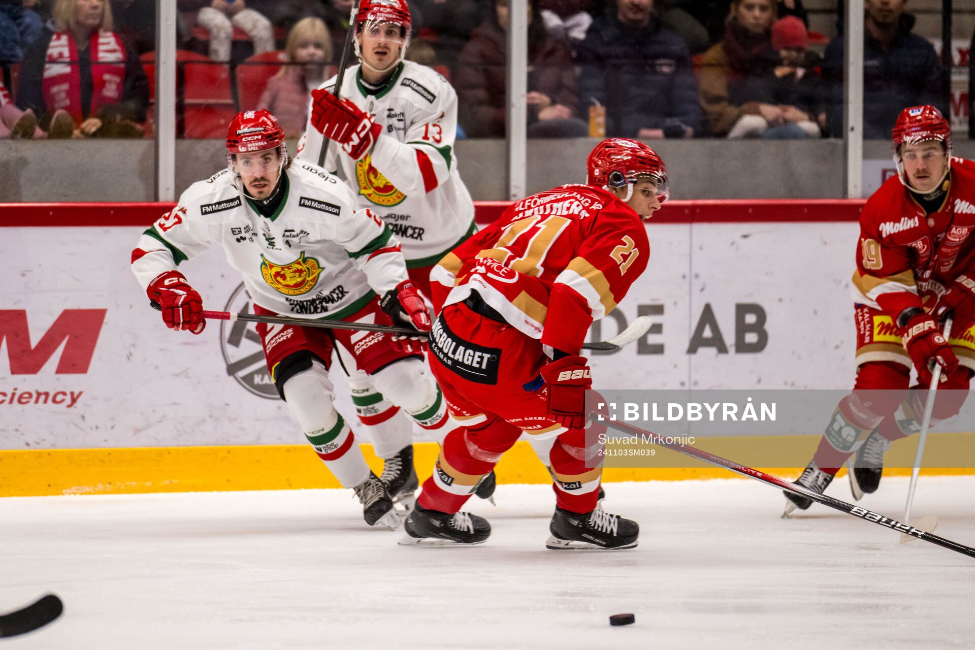 Moras Ludvig Levinsson och Kalmars Matthew Struthers