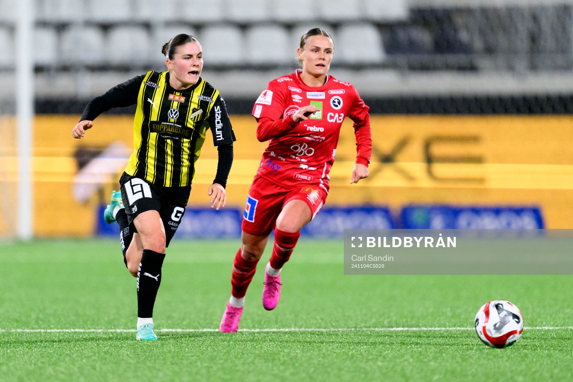 Häckens Hanna Wijk och KIF Örebros Maja Bodin