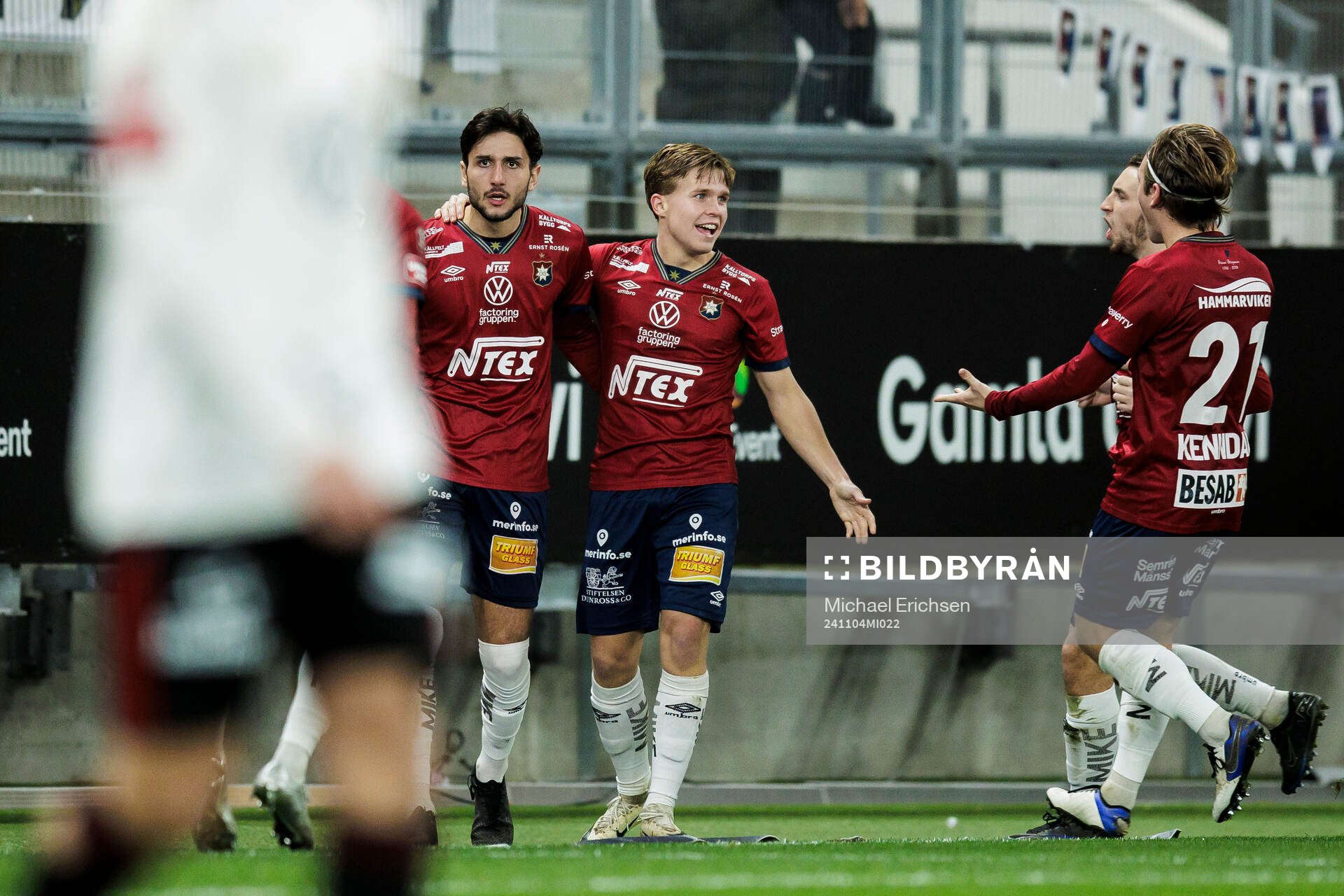 Örgrytes Isak Dahlqvist och Filip Trpcevski jublar