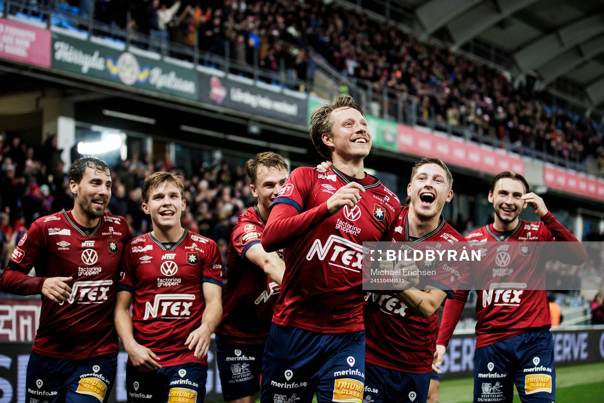 Örgrytes Viktor Lundberg jublar