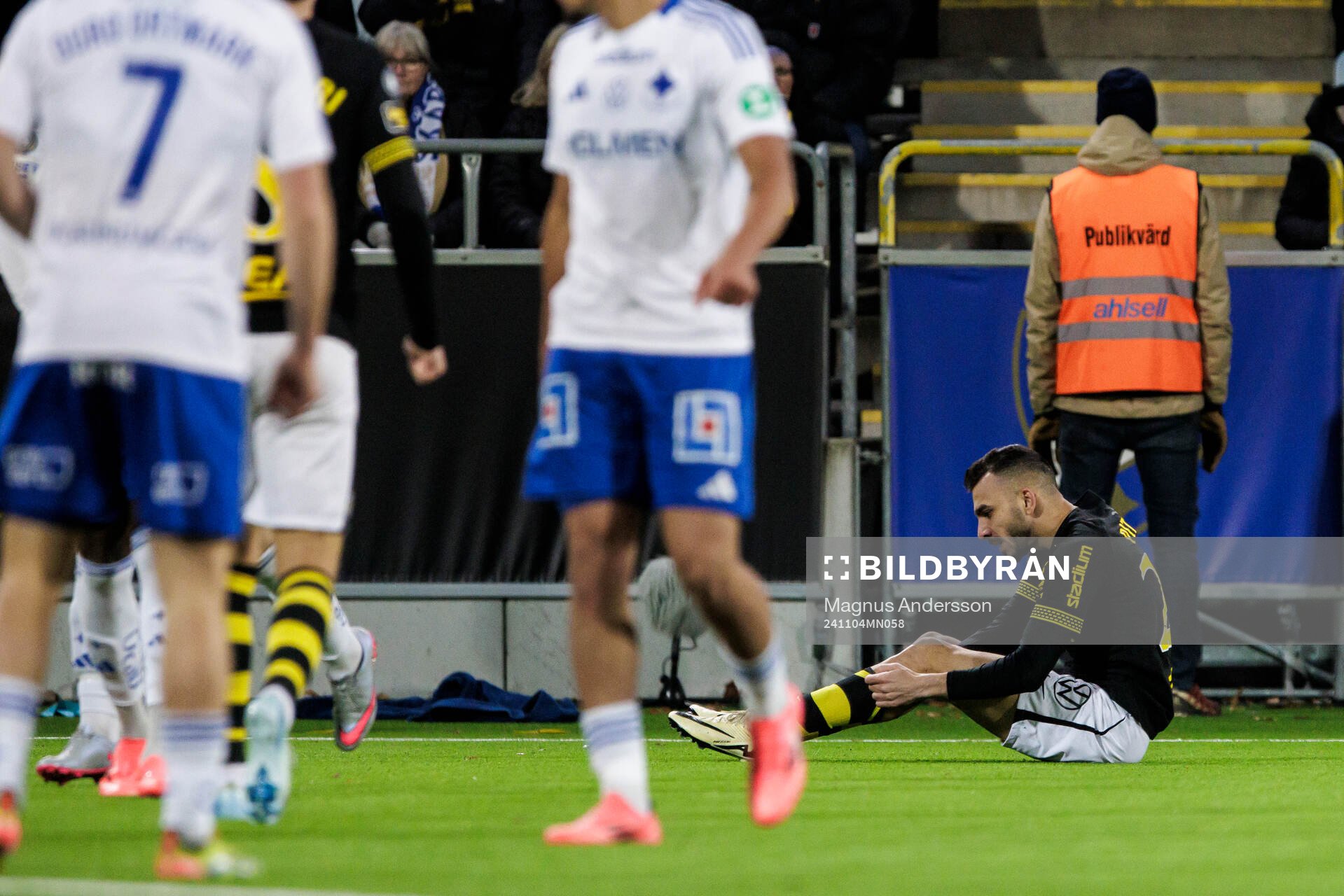 AIKs Ioannis Pittas har ont