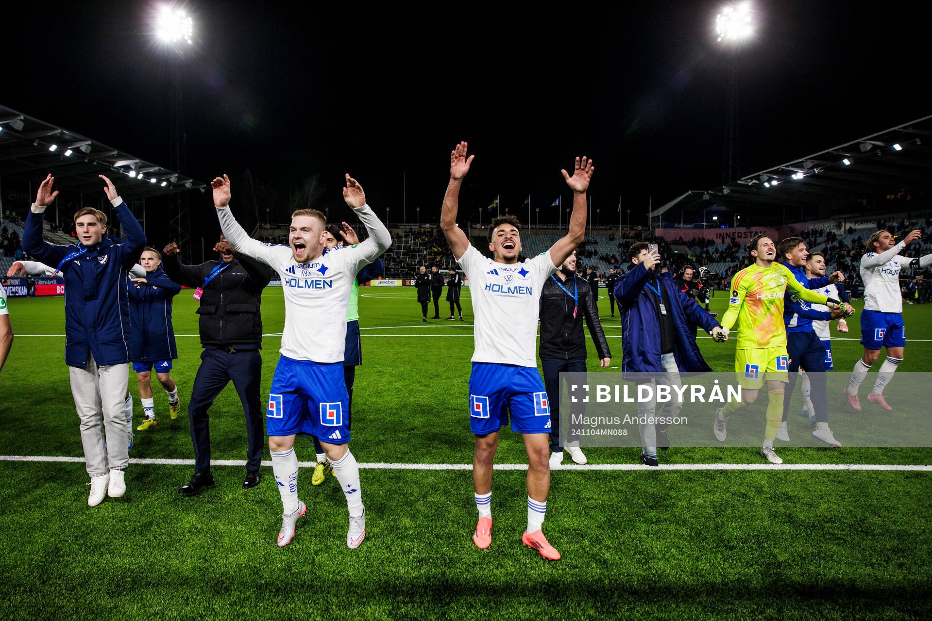 IFK Norrköpings spelare jublar