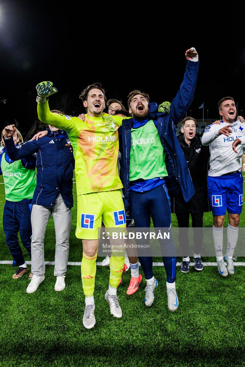IFK Norrköpings målvakt David Mitov Nilsson och Tim Prica