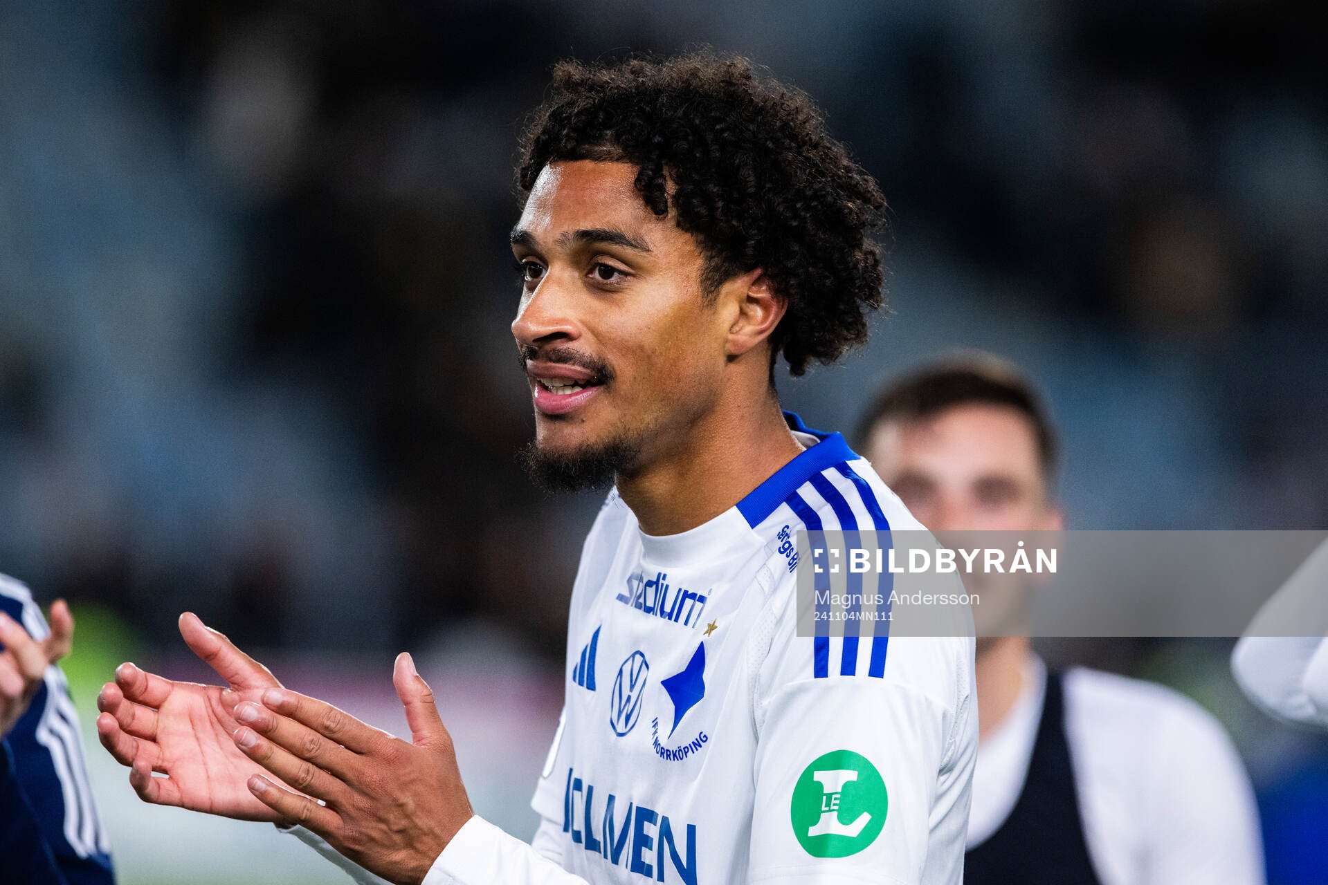 IFK Norrköpings Jesper Ceesay jublar